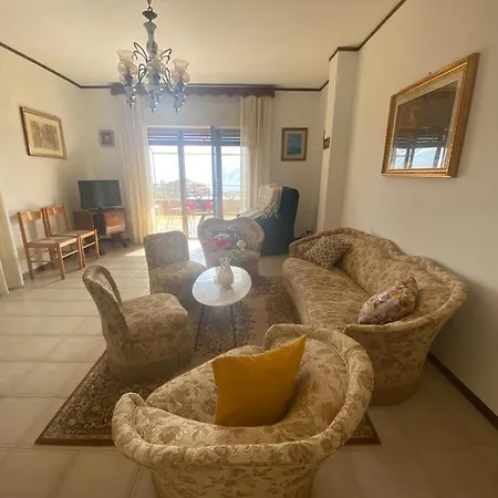 Apartment Terrazza Sull'etna Holidays *