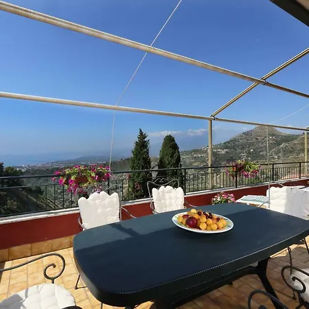 Terrazza Sull'etna Holidays Appartamento